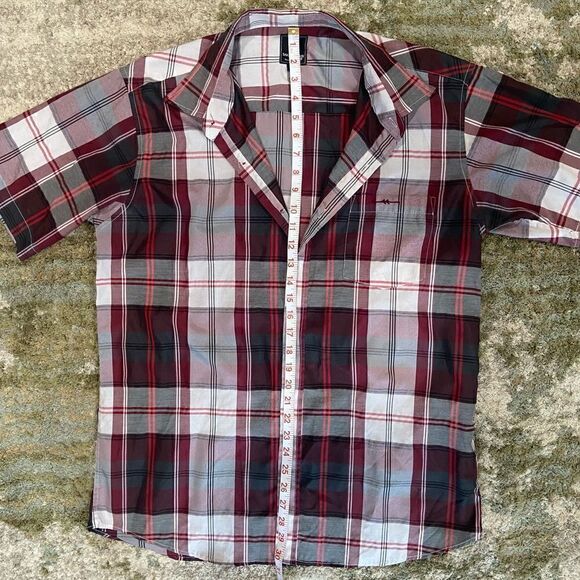 14. Mens size L Sahara Club short sleeve button down - Picture 5 of 11